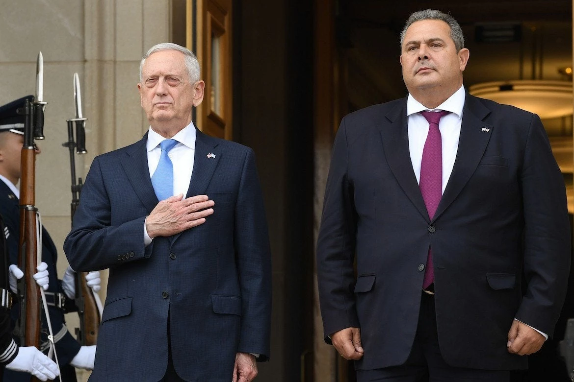 «Βεντέτα» Εφ.Συν. – Καμμένου! «Στις ΗΠΑ ήταν ως υπουργός της κυβέρνησης – Να μην υποτιμά τη νοημοσύνη μας, δεν τον τιμά»